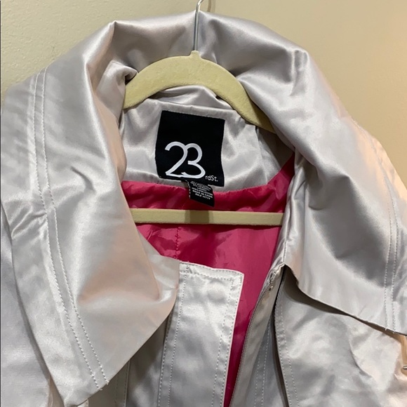 23rd St. Trenchcoat Windbreaker Rain jacket Silver - Picture 6 of 7